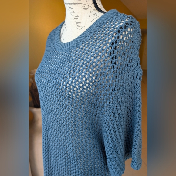 TNA Ponderosa Crochet Mesh Short Sleeve Sweater – Blue | Aritzia Size Medium - Picture 9 of 14